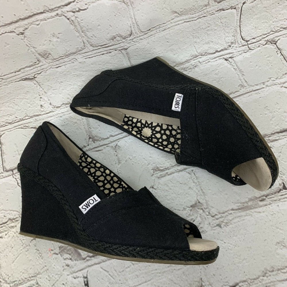 TOMS Womens Black Leopard Print Interior Wedge Hee